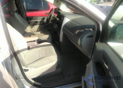 2010 Dodge Grand Caravan Hero z USA, uszkodzony, nr VIN 2D4RN3D12AR462860